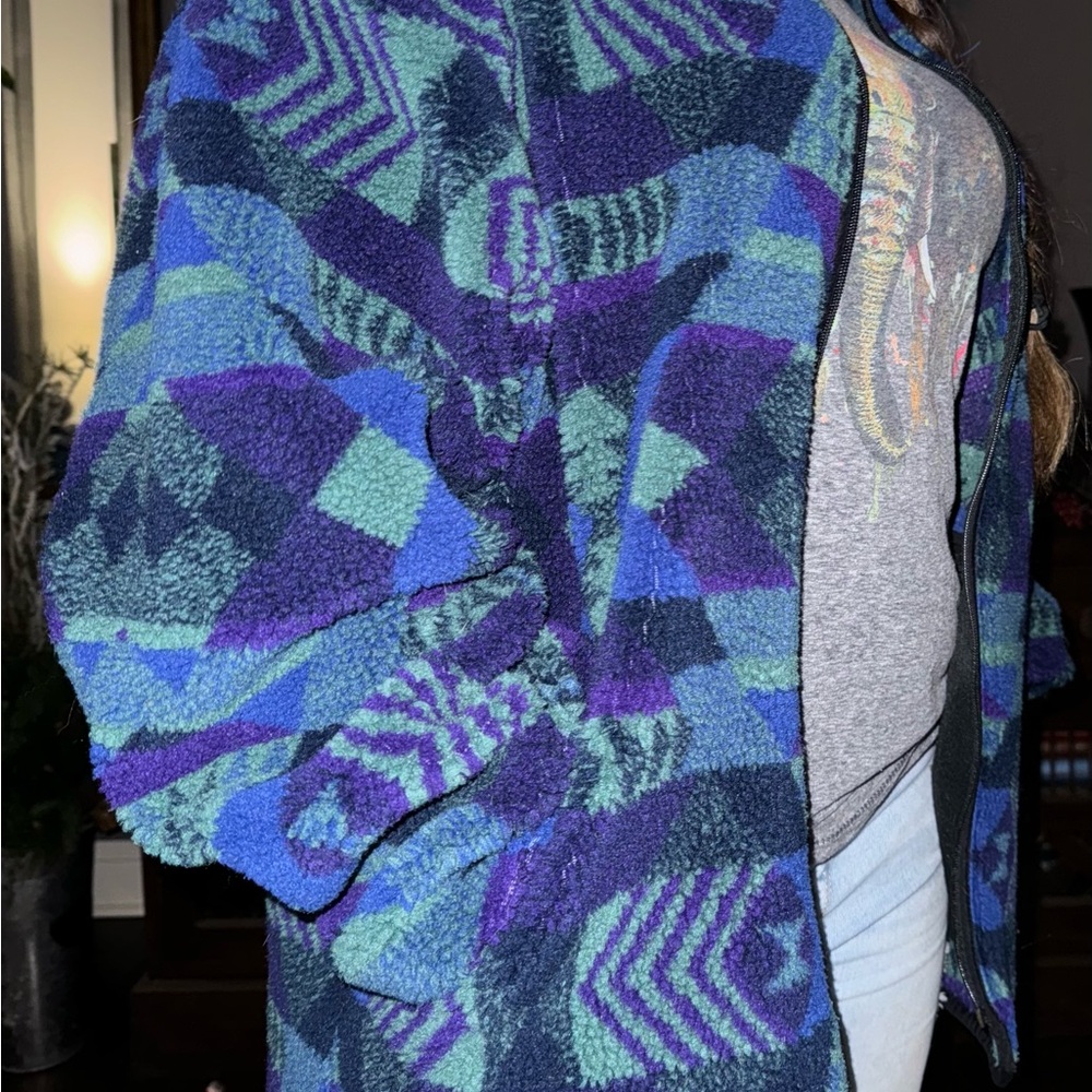 Geometric Patterned Fleece Jacket - image 3